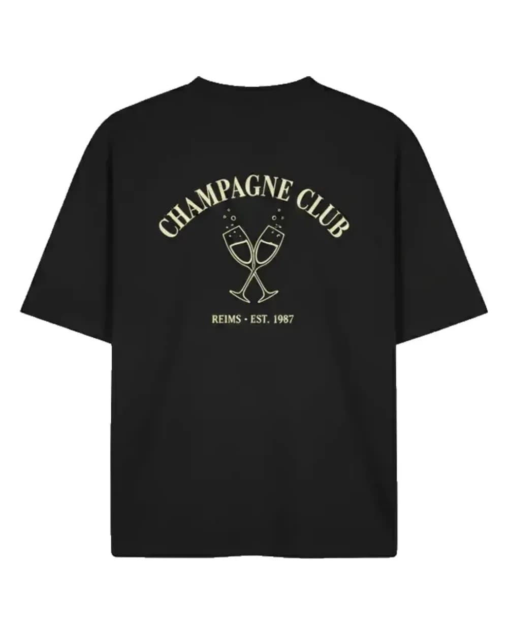 T-shirt noir d’un club, marquage typographique réalisé à Paris